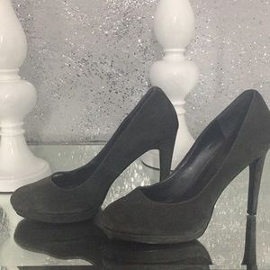 BCBGeneration Dark suede pumps